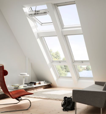 Fenêtre de toit Velux avec vitrage contemporain